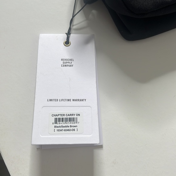 NWT HERSCHEL - CHAPTER CARRY ON - BLACK/SADDLE BROWN - Picture 3 of 5